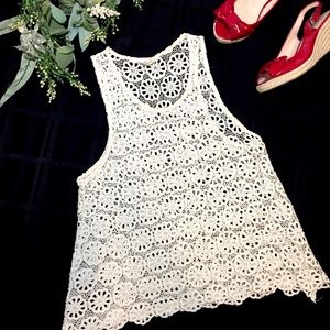 Urban Outfitters Pins & Needles Lace Crochet Top Offwhite Beige Tank Small
